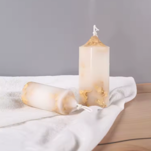 Pot gouden bladvlokken